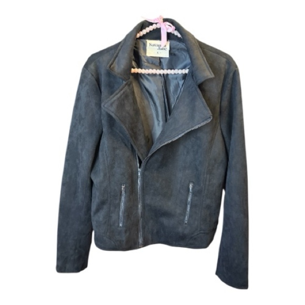 Savanna Jane Faux‎ Suede Moto Jacket Black w/ Embroidered Floral Lips NWOT Large - Picture 3 of 8